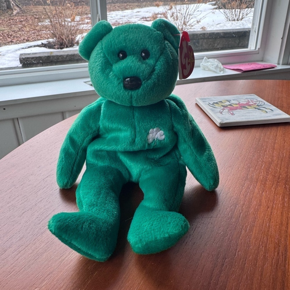 Ty Beanie Baby “Erin” the Bear (1997)